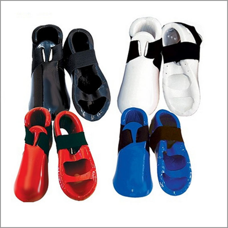 Tough Design Sports Safety Gear Comfortable Wear Dipped Foam Material